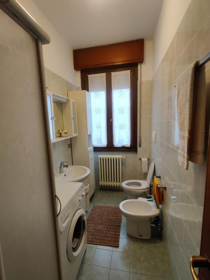 Tranquillita E Cordialita A 30 Minuti Da Milano Appartement Busto Arsizio Buitenkant foto